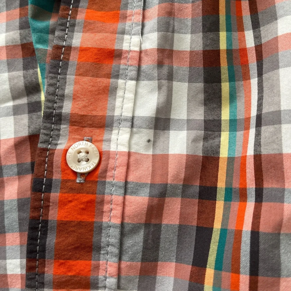 The North Face Mens Large Short Sleeve Button Up Orange Green Yellow White Plaid